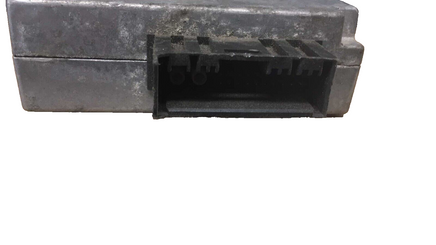 A 220 820 62 85 Mercedes E-Class Communication control module 2003-2006