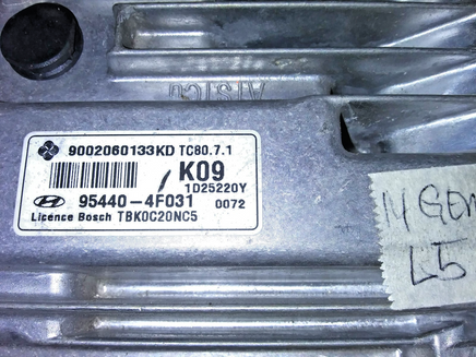 95440-4F031 Hyundai Genesis 2013-2014 TCM transmission computer