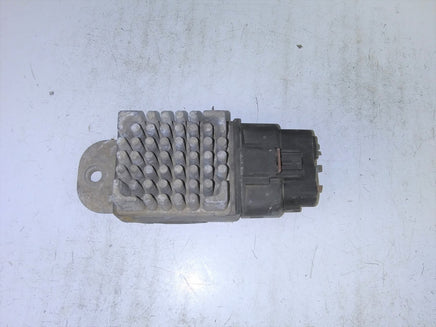 2001-2002 Chrysler T&C radiator cooling fan module P04868332AE