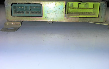 1986 Mitsubishi Galant ecm ecu computer MD110002