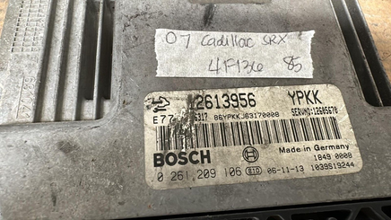 12613956 Cadillac SRX 2007 ecm ecu computer  **TESTED GOOD**