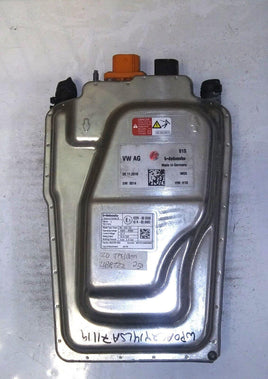 9037816D Battery warmer control module 2020 Porsche Taycan **TESTED** - Swan Auto