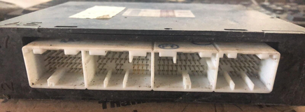 2007-2009 Subaru Forester engine control module 22611AM321