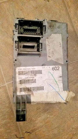 04692336AK Fiat 500 20112-2014 fuse junction box