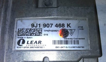 9J1 907 468 K Interface Gateway control module 2023 Porsche Taycan