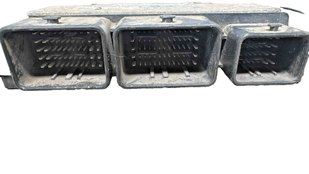 NEC015-044 Nissan Juke ecm ecu computer 2012-2017