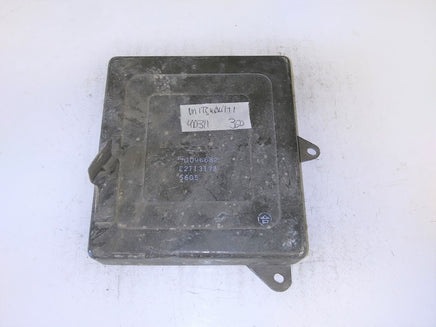 1984 Mitsubishi ecm ecu computer MD096682