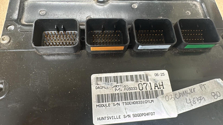 P05033071AH Chrysler PT Cruiser 2003 ecm ecu computer