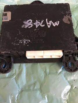 2008 Toyota Prius temperature control module computer 88650-47051