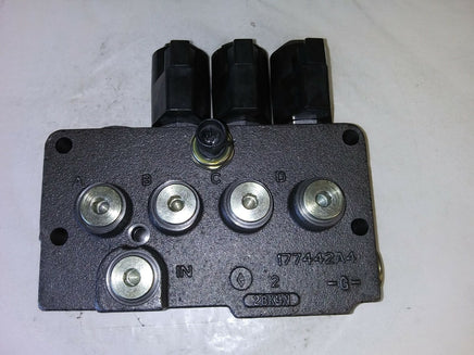 Case New Holland transmission control valve 234496A4 177442A4 **New**