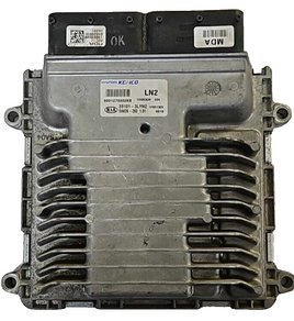 39101-3LYN2 ecm ecu computer 2019 Kia Cadenza