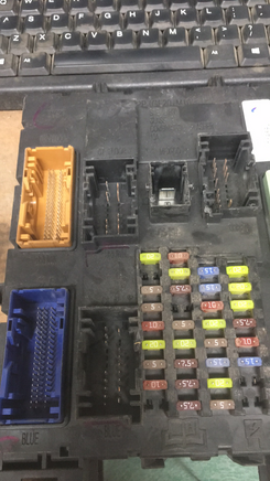 GV6T-14A073-JF Ford Escape Body control module computer 2017