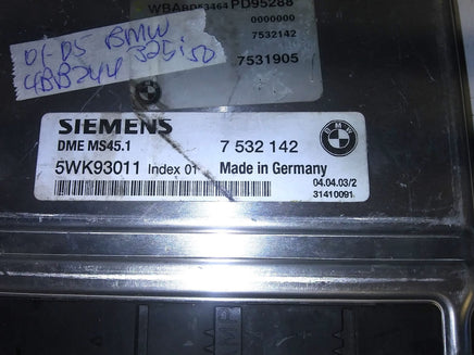 7 532 142 ecm ecu computer 2001-2005 BMW 325i 325
