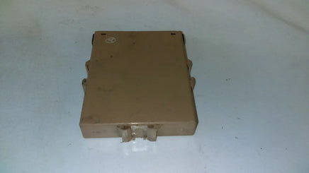 2006-2009 Toyota Prius multiplex relay module 89111-47050