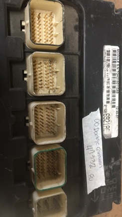 04686921AG Dodge Caravan  or Chrysler T&C  2000 ecm ecu computer