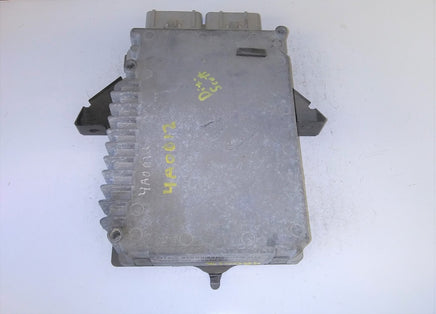 1999 Chrysler Sebring ecu ecm computer P04671636AG