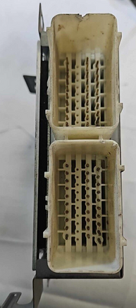 P4686617 Dodge Caravan or Chrysler T&C 1997 bcm body control module