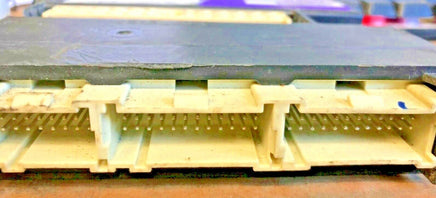 2001-2005 Pontiac Aztek body cotrol module 10334030