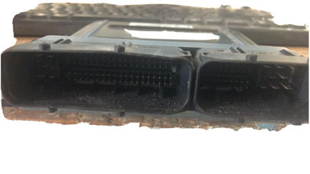 MEC35-210 Infiniti G35 2004 ecm ecu computer