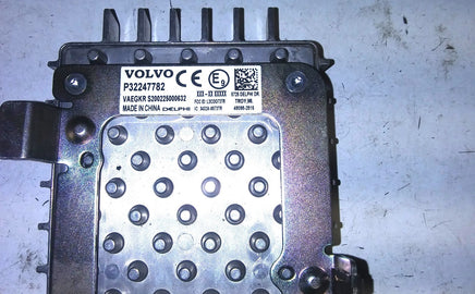 32247782 wireless charging charger module 2019 Volvo XC40