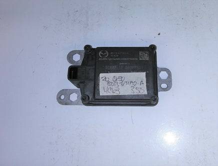 BDTS-67XA0-A Mazda CX30 2020 cruise distance sensor