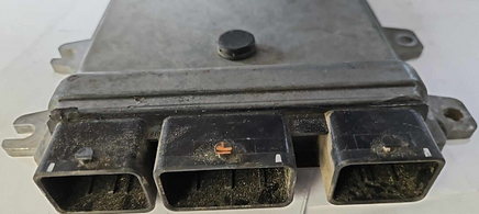 NEC002-688 Nissan Rogue 2013-2015 ECM ECU computer