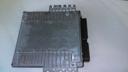 2004-2005 Nissan Maxima ecm ecu computer A56-X72 ZY5