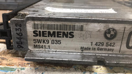 5WK9 035  BMW M3 E36 engine control module computer 1996-1997