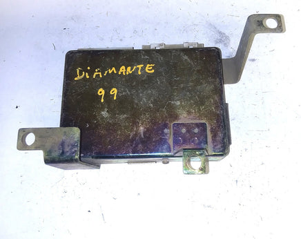MR194322 ecm ecu computer 1997-1999 Mitsubishi Diamante