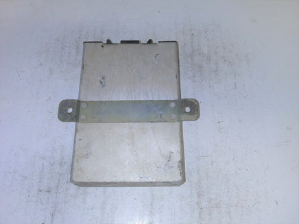 1979 Mercedes-Benz 300SD Cruise Control module 004 545 21 32