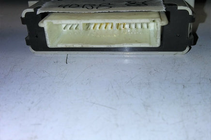 2007-2009 Mitsubishi Outlander headlight leveling control module 8634A022