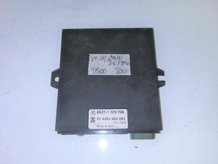 65.81-1 373 726 BMW 318i 325i 1984-1989 on board relay module