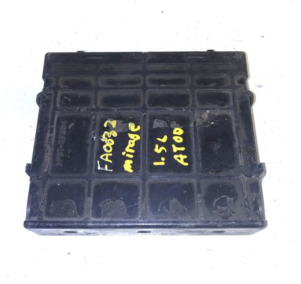 MR453513 tcm transmission computer module 1999 Mitsubishi Mirage