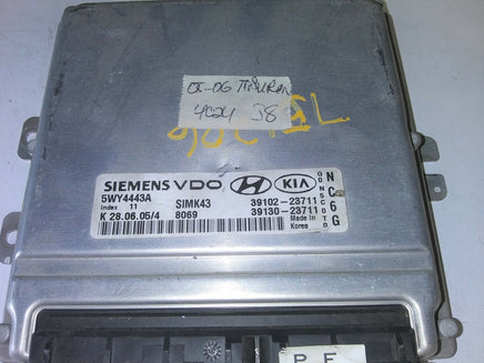 39102-23711 Hyundai Tiburon 2005-2006 ecm ecu computer