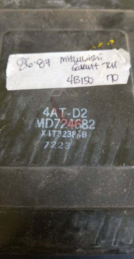 MD724682 tcm transmission computer 1986-1987 Mitsubishi Galant