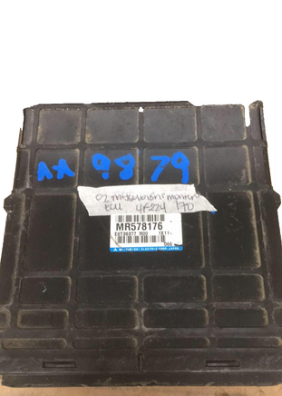 MR578176 ecu ecm computer 2002 Mitsubishi Montero
