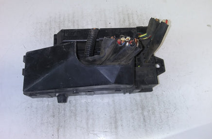 82231AE01A Subaru Legacy 2000-2001 fuse box