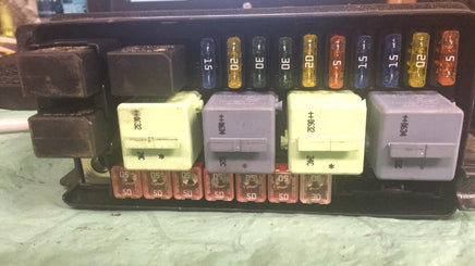 6906604-05 Mini Cooper 2002-2006 fuse box