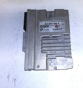 9J1 907 468 K Interface Gateway control module 2023 Porsche Taycan