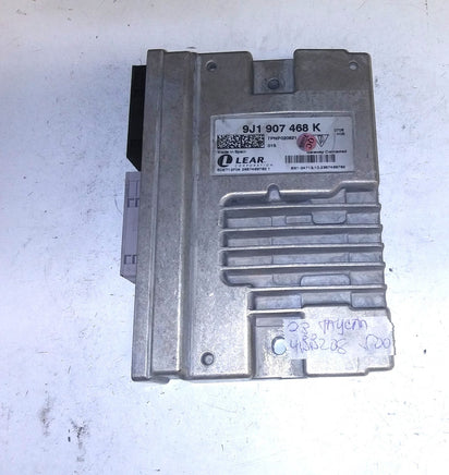 9J1 907 468 K Interface Gateway control module 2023 Porsche Taycan