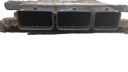 NEC014-081 ecm ecu computer  Nissan Altima