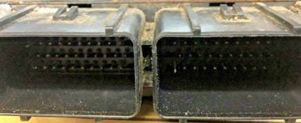 P04727201AG Dodge Caravan or Chrysker T&C 1997 ecm ecu computer