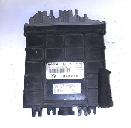 028 906 021 BK ecm ecu computer 1996-1997 VW Passat