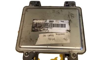 12589175 Pontiac G6 Chevrolet Malibu 2005 ECM ECU computer TESTED GOOD