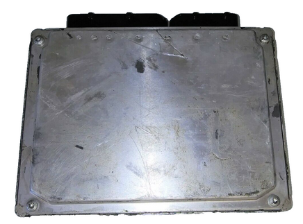 4B0 906 018 DP ecm ecu computer 2004-2005 VW Passat