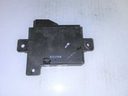 210 820 52 26 Mercedes-Benz E420 1997-1999 door control module