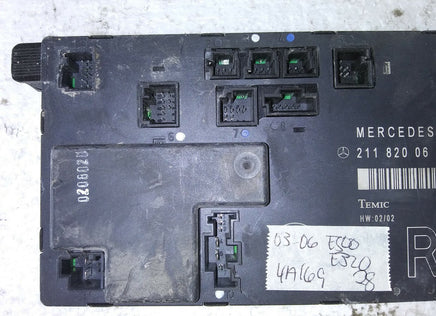 2003-2006 Mercedes E500 E320 passenger door control module 211 820 06 26 