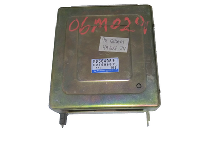 MD304089 Mitsubishi Galant 1994 ecm ecu computer