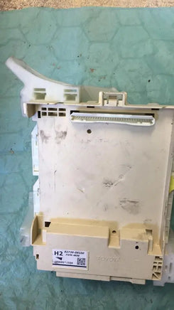 2015-2016 Toyota Sienna fuse junction block 82730-08100