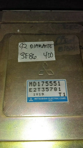 MD175551 ecm ecu computer 1992 Mitsubishi Diamante